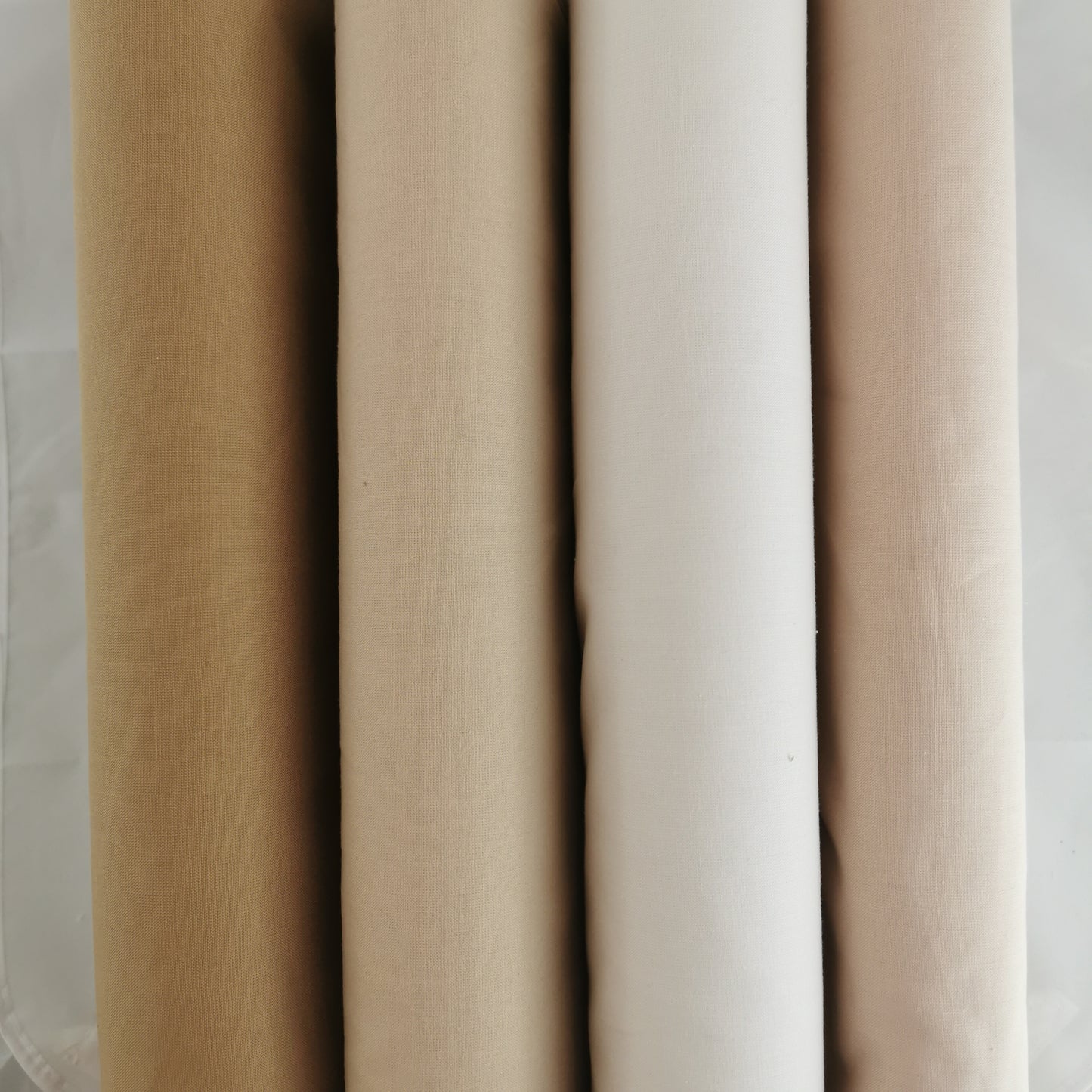 Solid lys beige